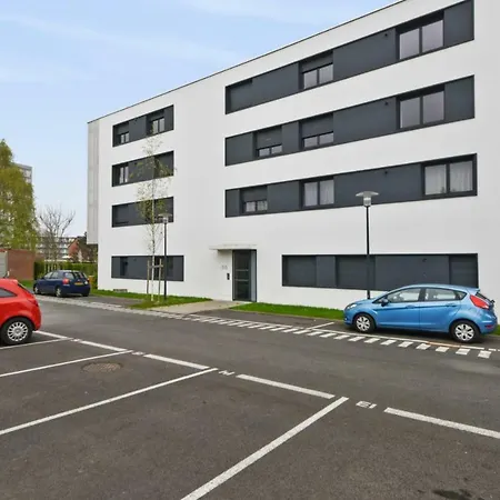 Lejlighed Spacious 3-rooms With Garden Close To Lille